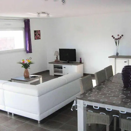 Villa Maison Avec Piscine Privee A Brem-sur-mer 89703 *